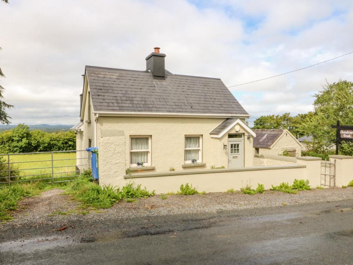 Shandrum Brook Killare Exterior photo